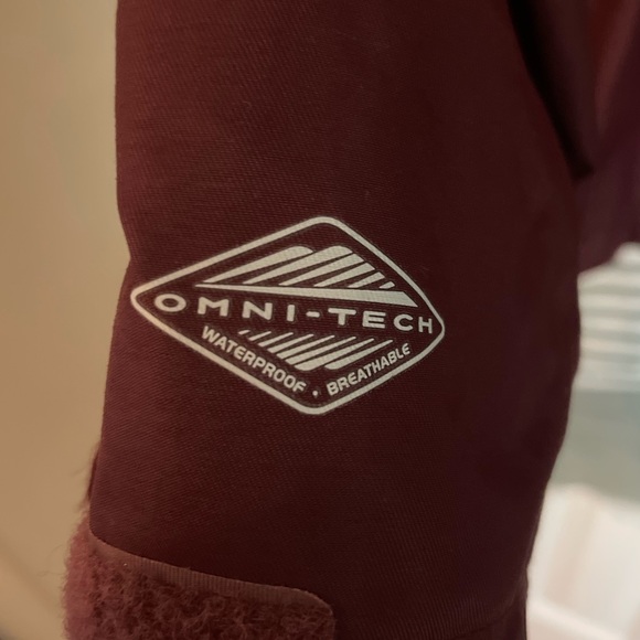 Columbia Pink and Burgundy Snow Skiing Omni-Tech Winter Coat Size S - Picture 2 of 5